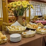 Slow Gran Proa Hotel Raxo