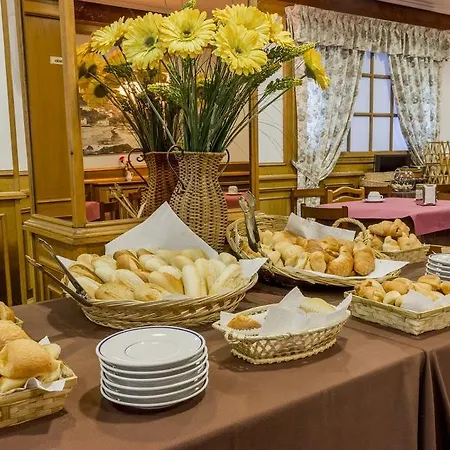 Slow Gran Proa Hotel Raxo